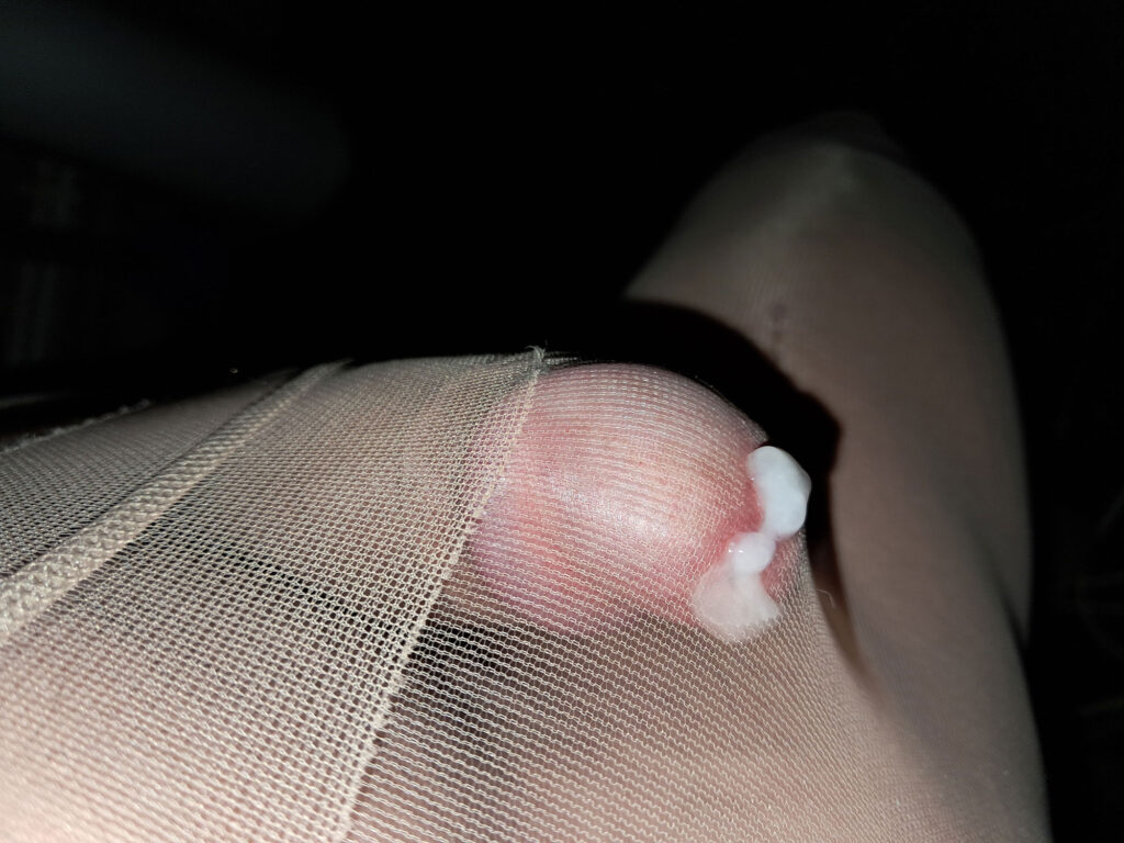 Cock cumshot in pantyhose fetish